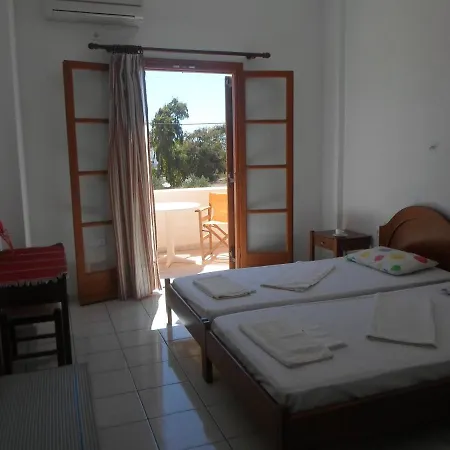 Discover Santorini Apartment Kamari (Santorini)